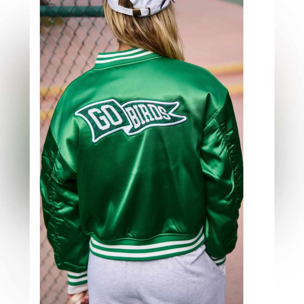 FP Movement x The Wild Collective Exclusive Philadephia Eagles Bomber Jacket 🦅 - Picture 5 of 9